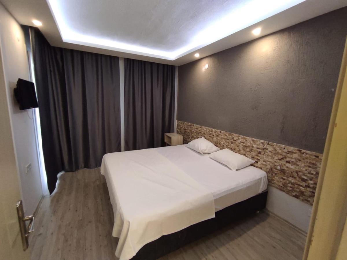 1989 Hotel Sebat Çeşme 外观 照片