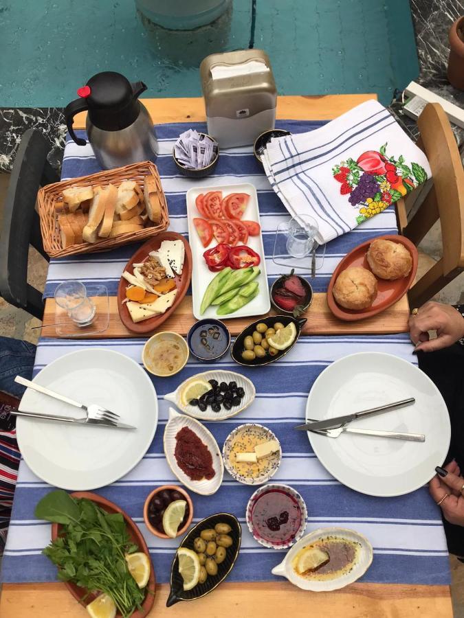 1989 Hotel Sebat Çeşme 外观 照片