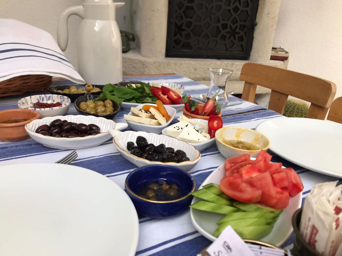 1989 Hotel Sebat Çeşme 外观 照片
