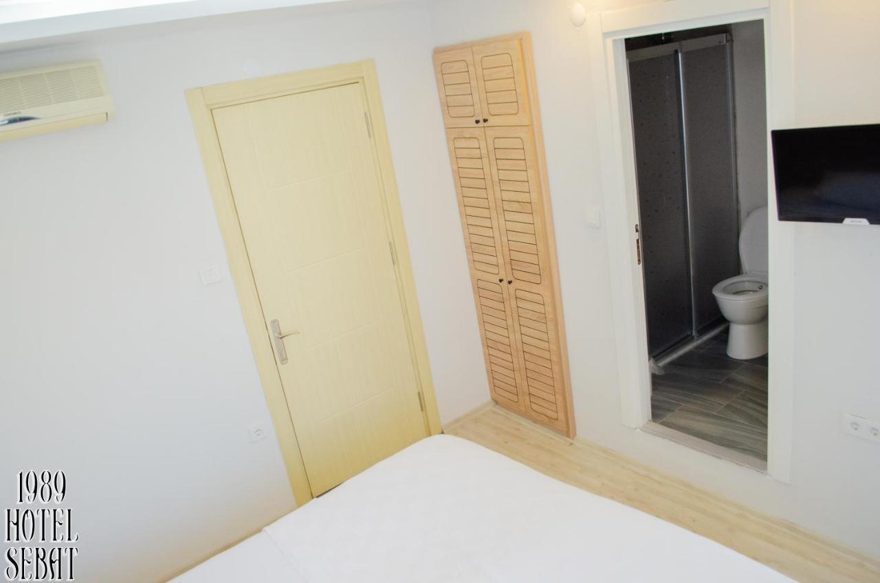 1989 Hotel Sebat Çeşme 外观 照片